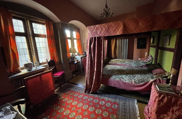 Guesthouse at the medieval castle Salzburg