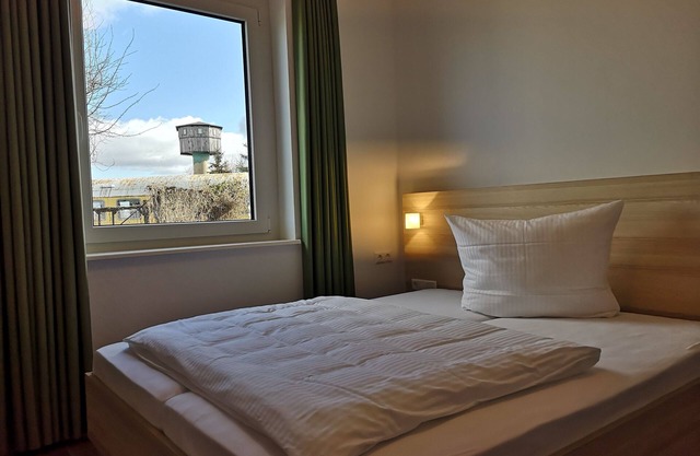 Guest house double room 202 - Lokschuppen Pasewalk- Guest houses with double rooms, single rooms and