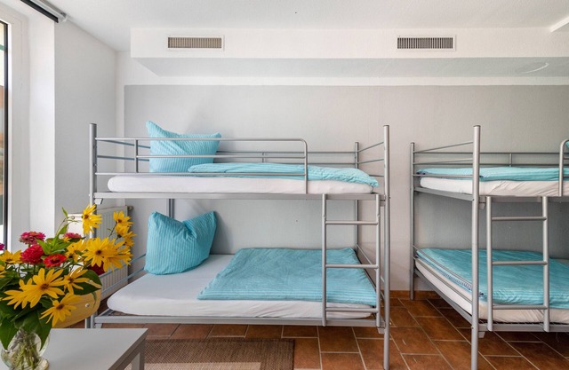 Guest House 'Unterkunft Für 4 Personen' with Wi-Fi