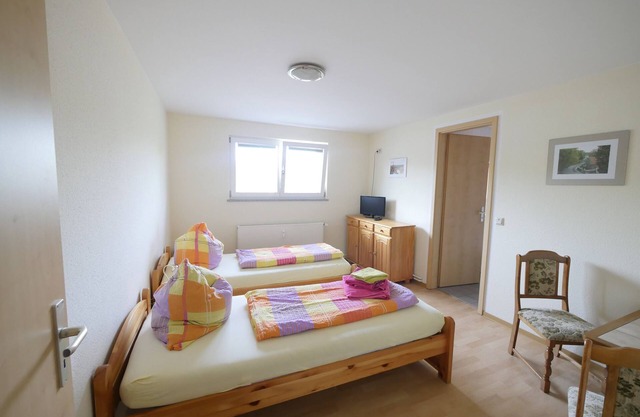 Guest room 1 with shared kitchen for 2 persons