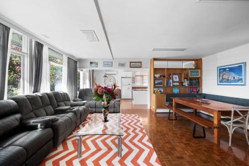 Guest Rooms - Aloha Bayside, Highett