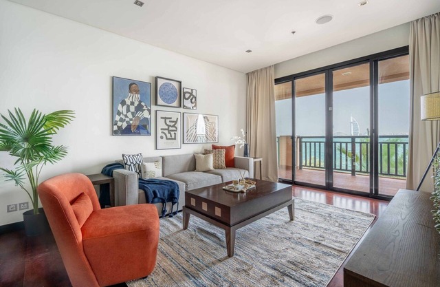 GuestReady - A Glimpse of Burj Al Arab