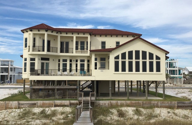 Gulf Front, 3 Gulf Front Master Suites, Heated Balcony Pool