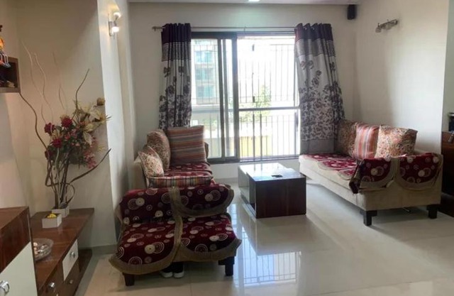 Guraiya Rental Place