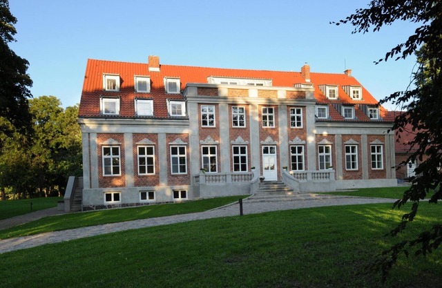 Gutshaus Zicker, apartment no. 15 - unique location with fireplace and WLAN