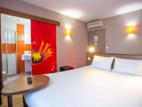 Hôtel Ibis Styles Bourges - Piscine extérieure chauffée - Restaurants à proximité