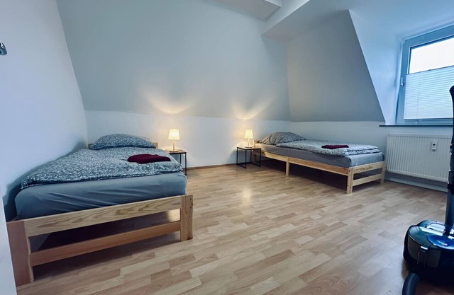 H&S Host & Sleep Emsdetten II - Large & Quiet