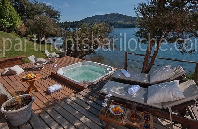 H13 - AMAZING 5 BEDROOM CHALET PRIVATE BEACH AND JACUZZI