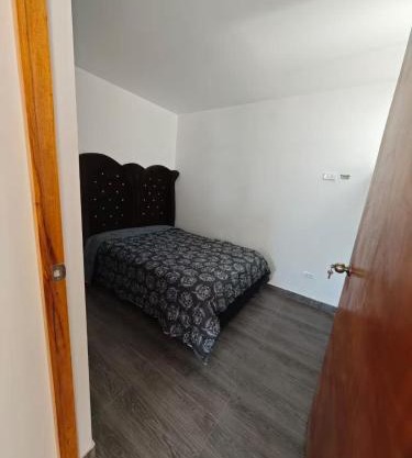 Habitacion con Cochera