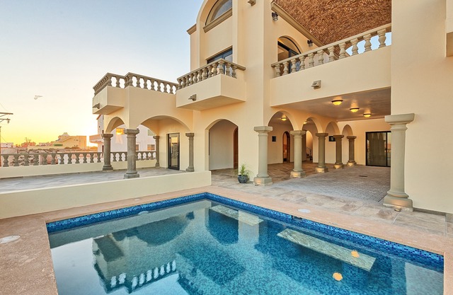 Hacienda Solis: Relax in luxury with ocean views from your private pool