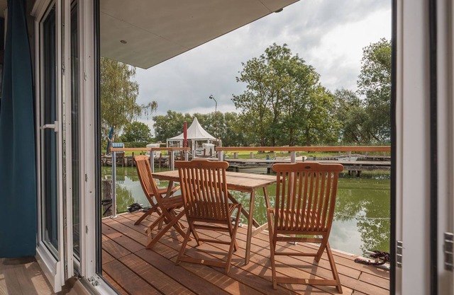 Hafenresort Karnin - Hausboot Pit - Hausboot Pit