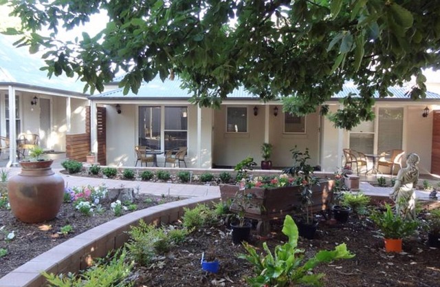 Hahndorf Oak Tree Cottages