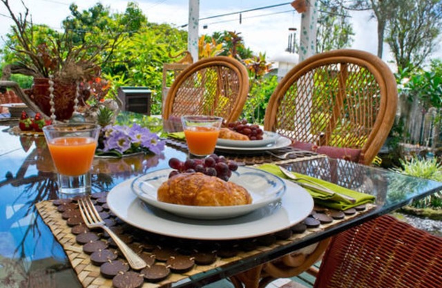 Hale Kawehi B&B Guesthouse