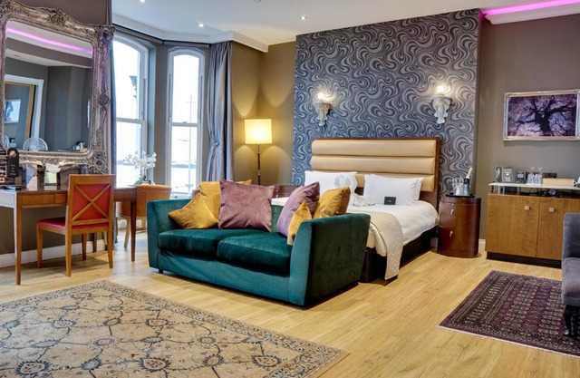 Halvard Hotel