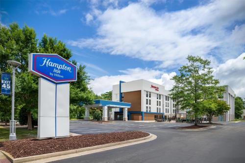 Hampton Inn Petersburg-Fort Gregg Adams