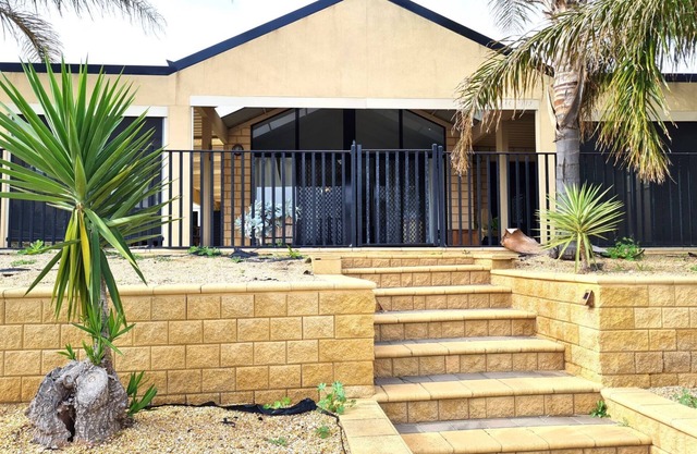 Happy Gilmore, Wallaroo