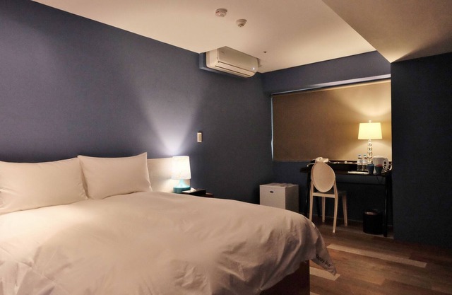 HappyInn Double near TaichungSTN