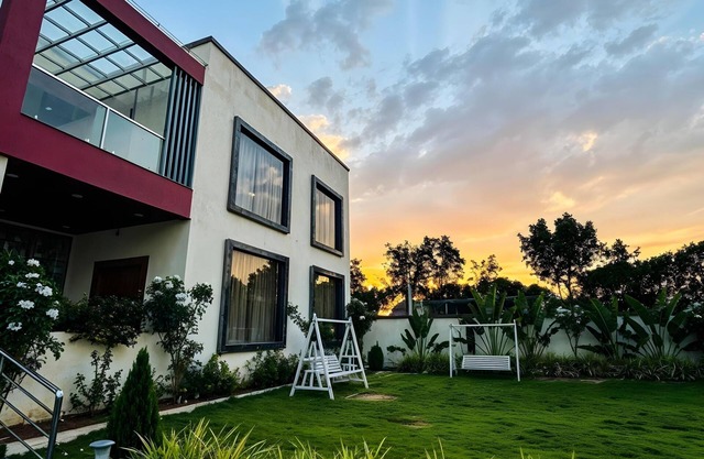 Haritha Vanam Farm 4BR -Box Cricket By Homeyhuts