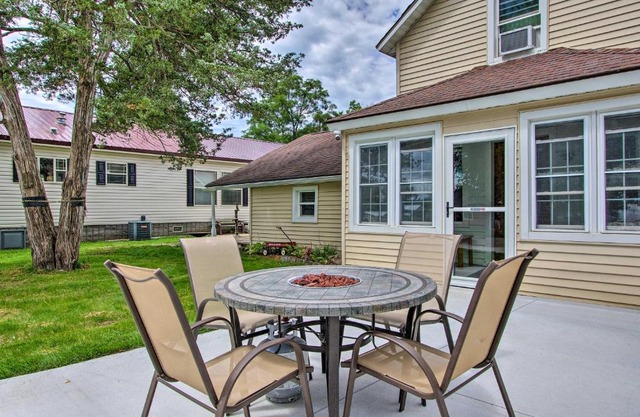 Harpers Ferry Escape Near Hiking and Kayaking