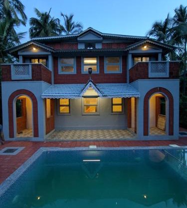 Harrys 4BHK Villa by Aawara Stays