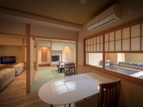 Harumiya Ryokan