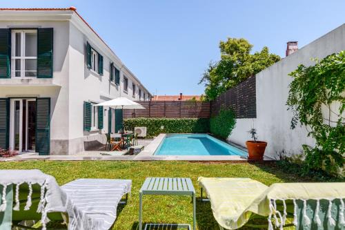 Haus Abel - pool, parking and garden in the heart of Lisbon