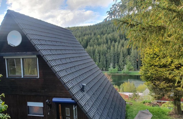 Haus Adler - Komplettes Ferienhaus am Badesee