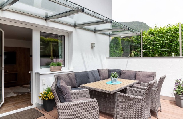 "Haus Alpenheim Apartment 2" with Mountain View, Balcony & Wi-Fi