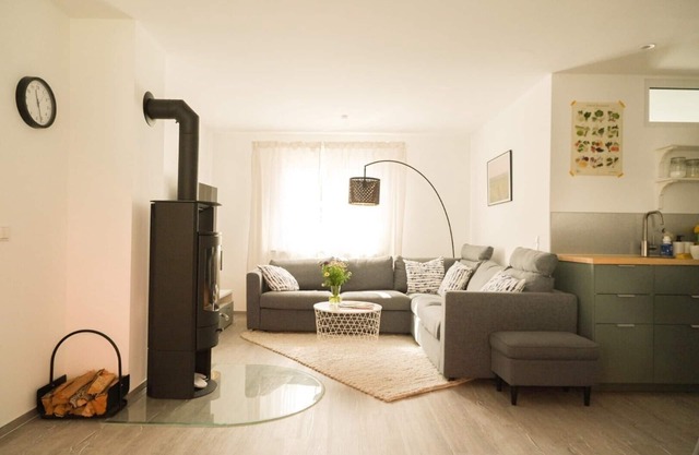 Haus Hummel | Apartment Anne I 300 m to the lake | large garden | barrier-free