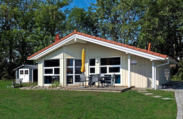 Haus im Wiesengrund - modern holiday home in Danish style