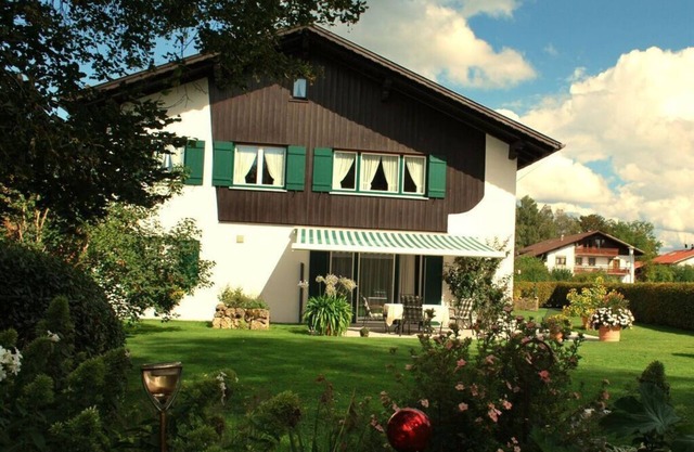 Haus Jörg Sosna Modern retreat