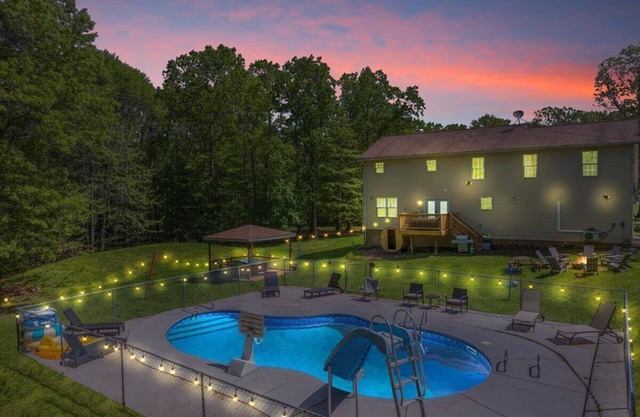 Heated IG Pool+Sauna+Hot Tub+Game Room+Theater