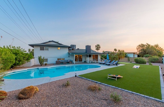 *Heated Pool Available* | South Scottsdale Paradise