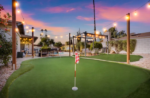 Heated Pool, Golf, Hot Tub, Modern Scottsdale!