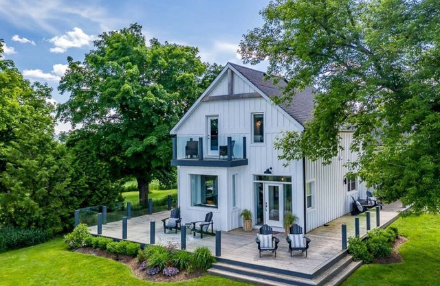 Heaven atop the hills of Creemore - FULL PICS!