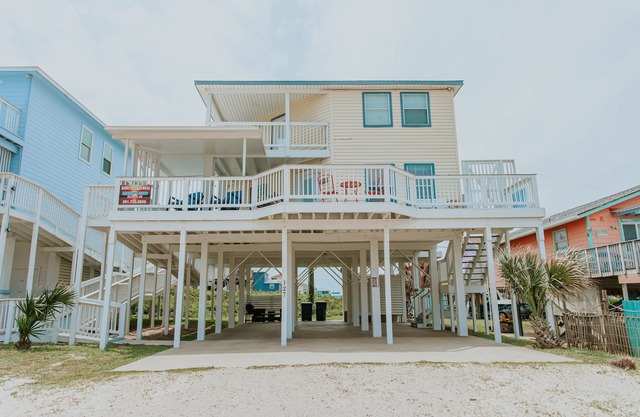 Heavenly Views you'll never forget.Just a Few Yards From White Sandy Beaches,