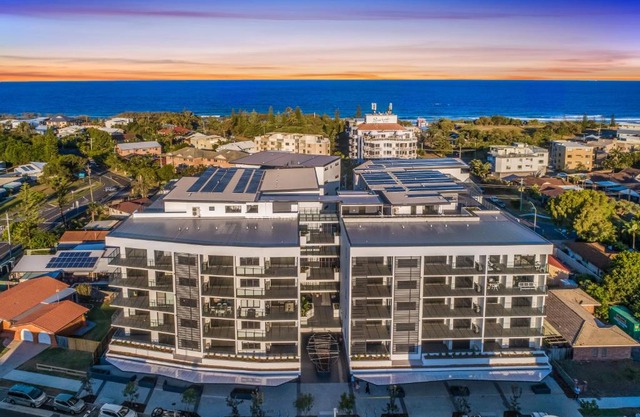 Hedge Apartments by CLLIX