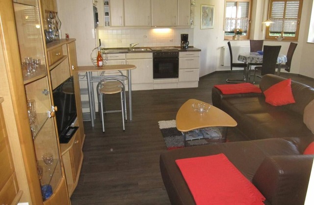 Helle, freundliche, 75qm große Fewo im EG mit separatem Eingang