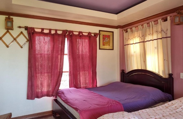 Hello Sichang Bungalow