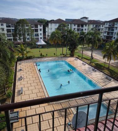 Hermoso Bukit Beruntung