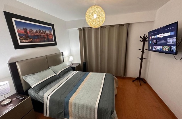 Hermoso Departamento en Guardia Civil - Chorrillos