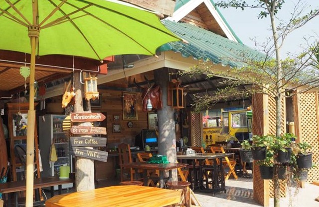 Heun Baan Rong Khun Resort