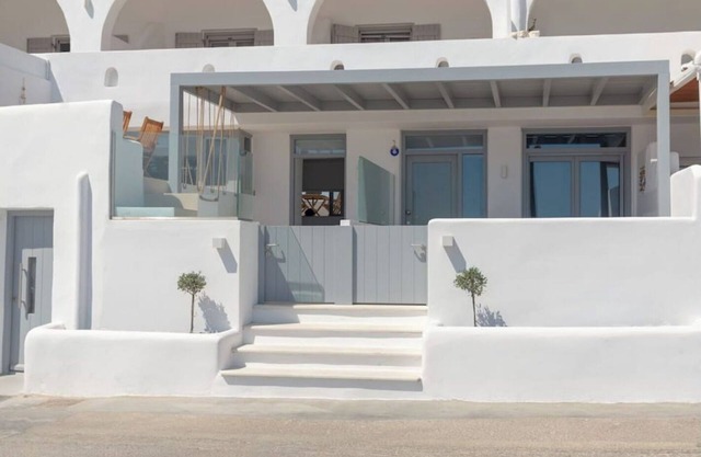 HH Bay | Luxury house by the sea