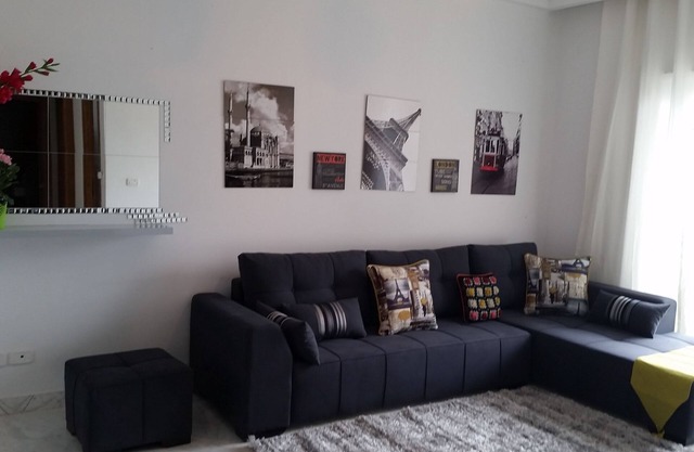 High Standing apartment in the new upscale Tunis