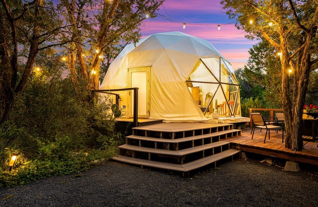 Hill Country Glamping Dome w/Hot Tub, Gym, Sauna & Cold Plunge