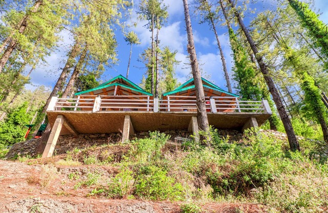 Hillside Hideaway 2 Cottage