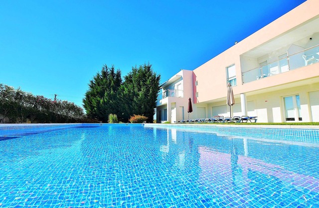 HILLTOP OASIS - Lisboa Oeiras