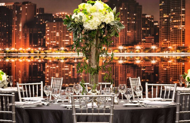 Hilton Chicago/Magnificent Mile Suites