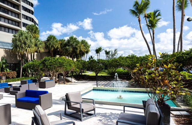 Hilton Miami Airport Blue Lagoon
