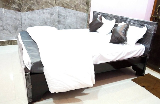 Hiraa inn Studio Apartments